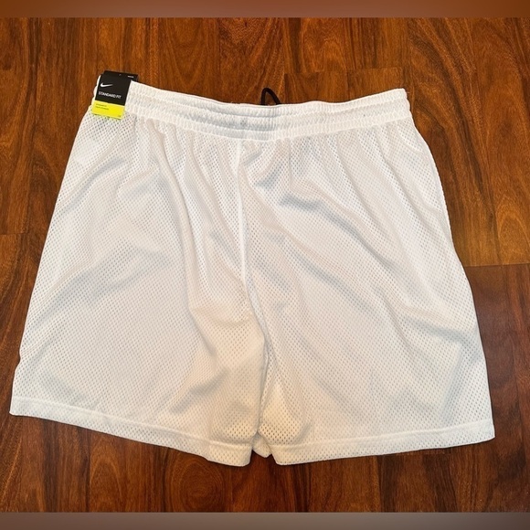 Nike Women’s Swoosh Fly Basketball Shorts White XXL CU4573-100 Basketball NWT - Picture 5 of 5